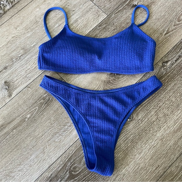 NWOT SHEIN 3 Bikini sets Size Medium  Pink, Blue, Red - Picture 7 of 7